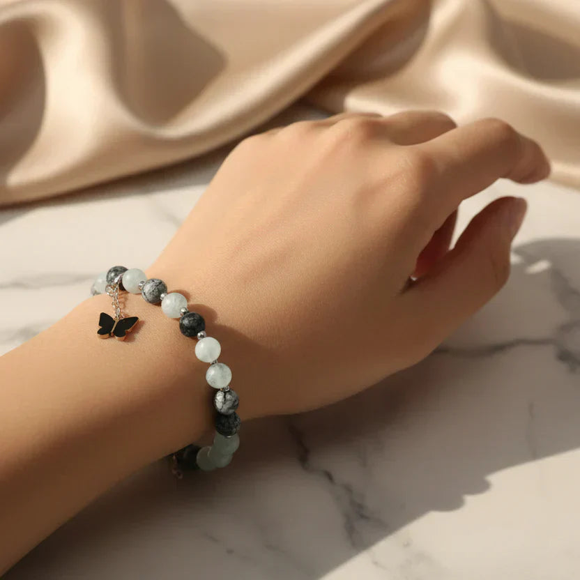 Women's Butterfly Analog Watch with Jewellery | neomarketshop
